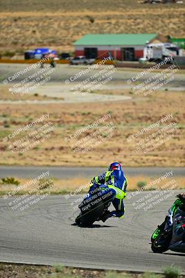 media/Apr-13-2025-TrackXperience (Sun) [[fb1ef998a6]]/Level 2 (Intermediate)/Turn 2 (Session 5)/